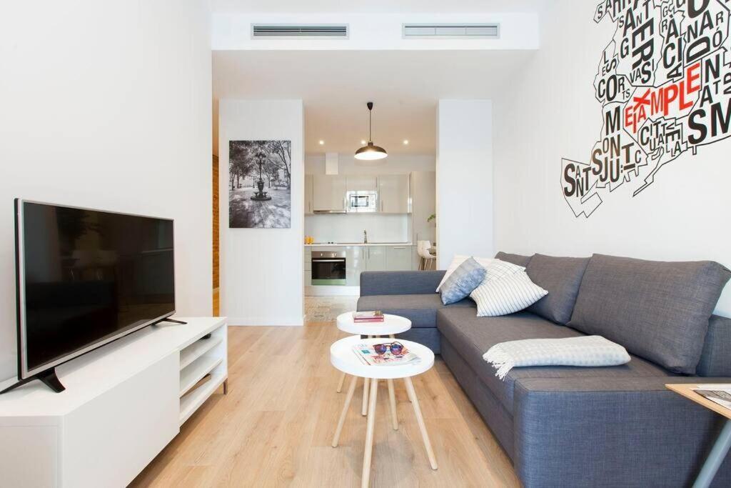 Perfectly Located 4Bed 4Bath Apartment In Barcelona 3 1 Esterno foto