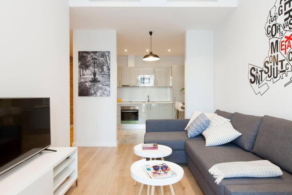 Perfectly Located 4Bed 4Bath Apartment In Barcelona 3 1 Esterno foto