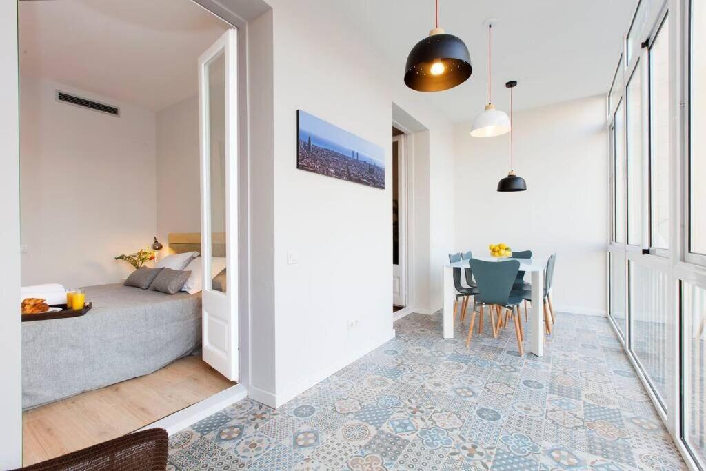Perfectly Located 4Bed 4Bath Apartment In Barcelona 3 1 Esterno foto